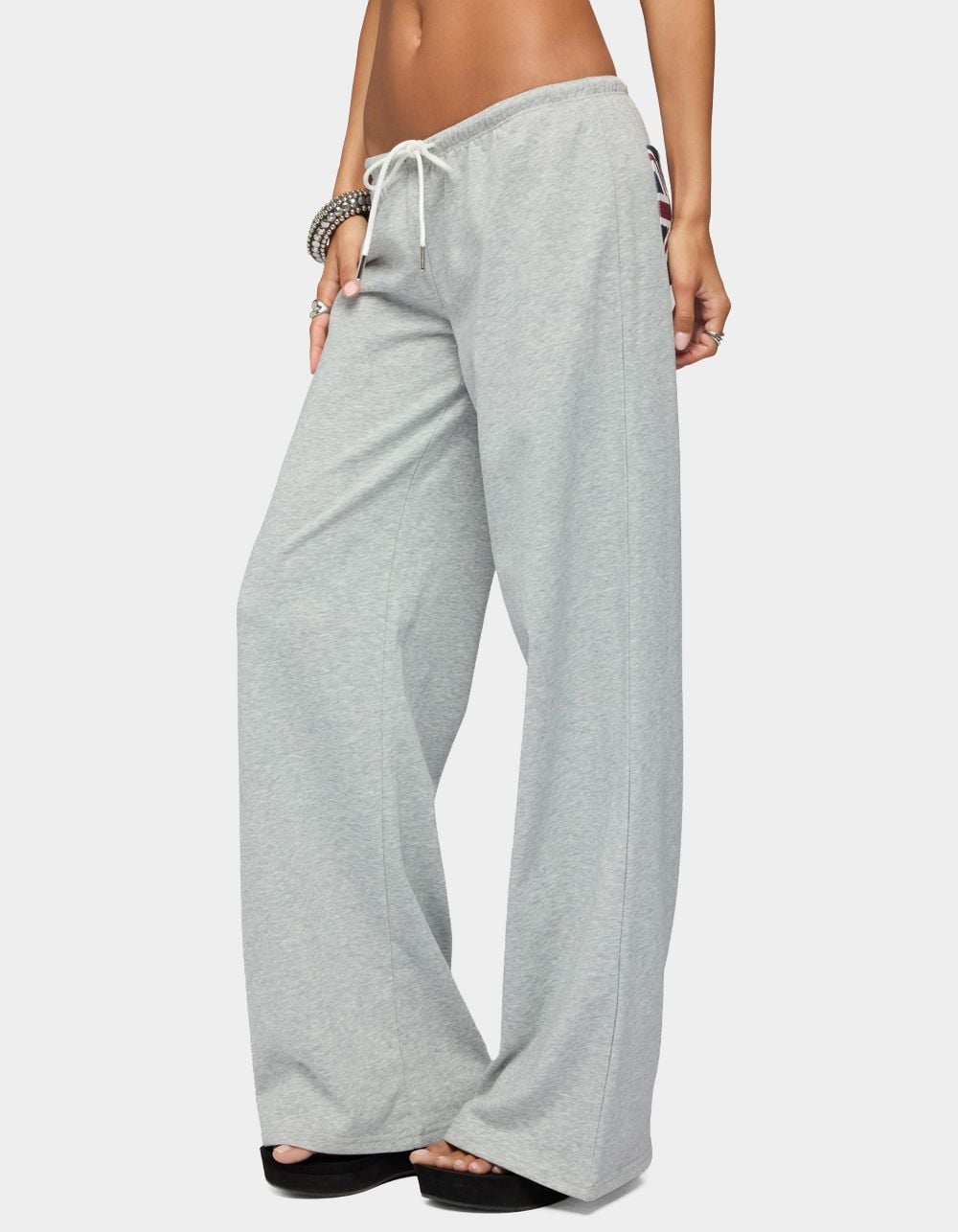 EDIKTED UK Low Rise Sweatpants - GRAY