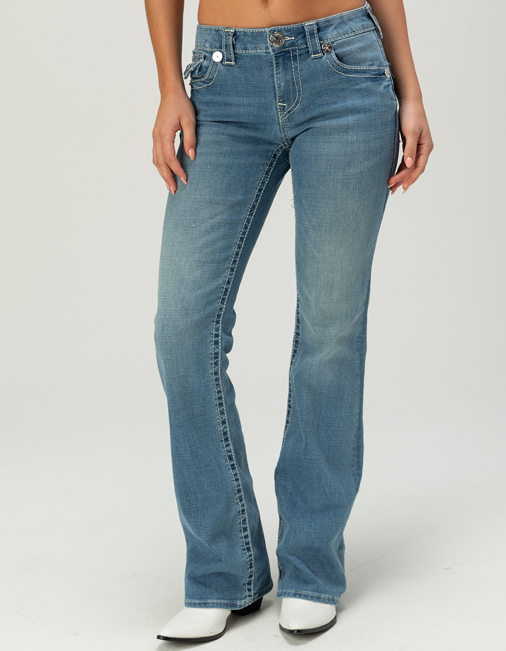 TRUE RELIGION Becca Womens Mid Rise Big T Tattoo Flap Bootcut Jeans - MEDIUM WASH