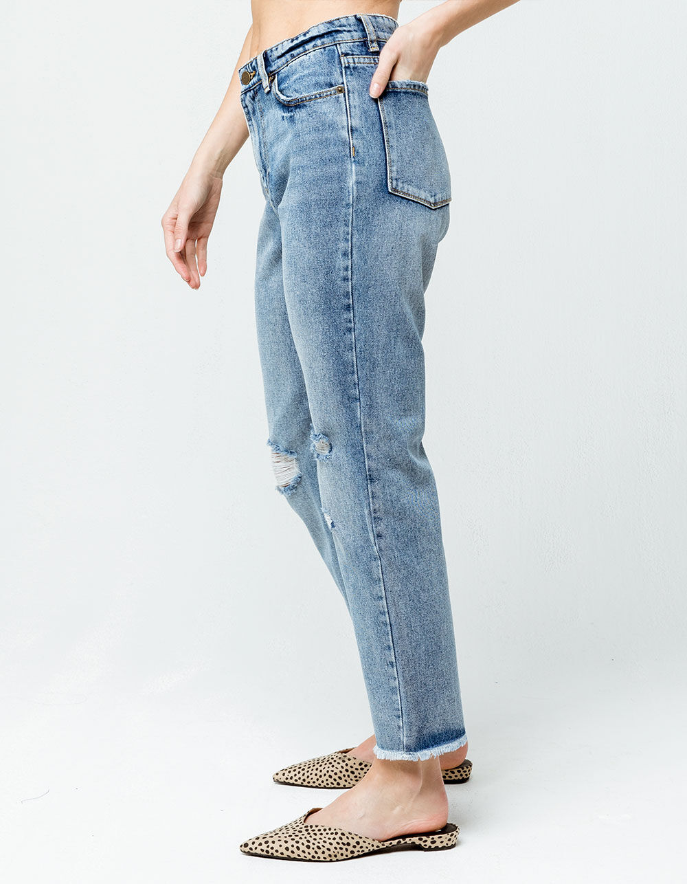 AMUSE SOCIETY Selena Womens Ripped Crop Jeans - MEDIUM BLAST | Tillys