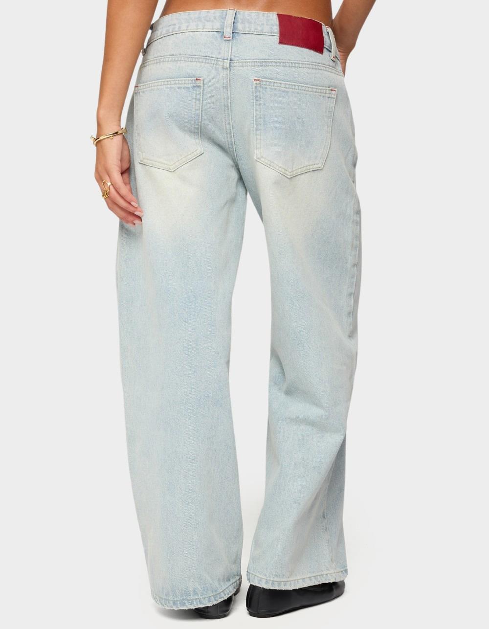 EDIKTED Petite Ace Relaxed Jeans