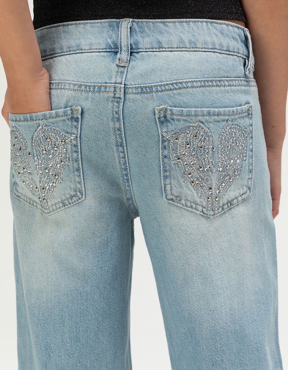 RSQ Girls Low Rise Wing/Heart Embroidered Jeans - LIGHT WASH