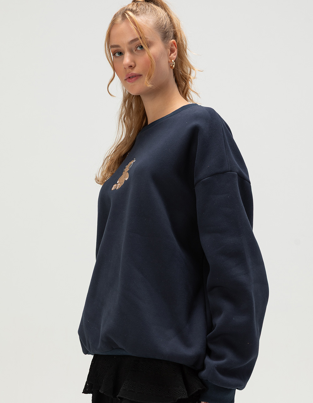HAPPY CAMP3R Do Not Disturb Womens Crewneck Sweatshirt - NAVY