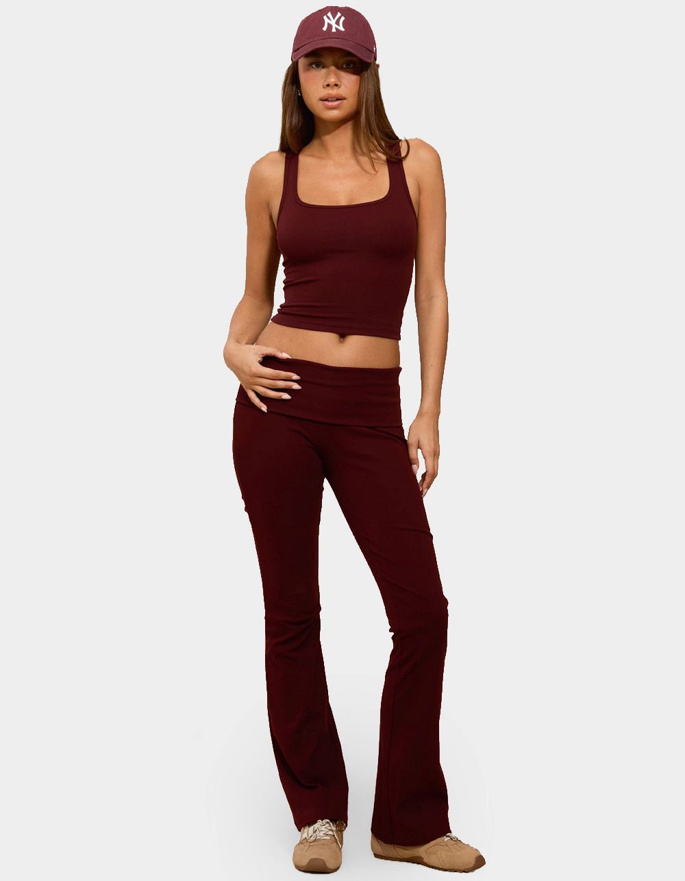 EDIKTED Linda Ribbed Scoop Neck Tank Top - DK RED