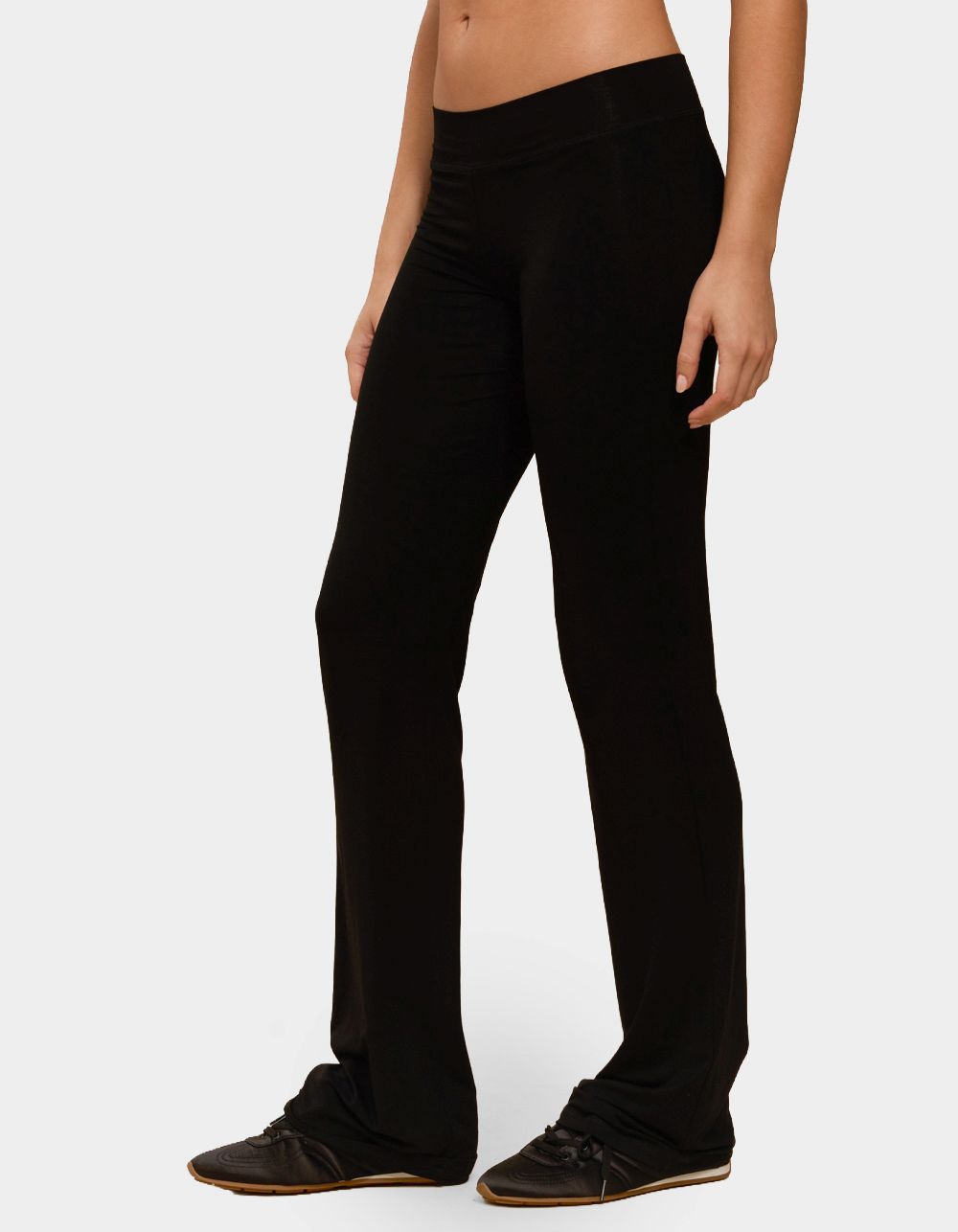 EDIKTED Callan Flared Pants - BLACK