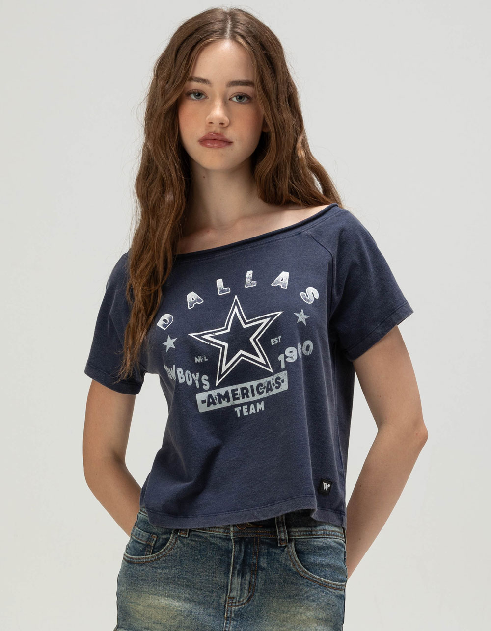 The WILD COLLECTIVE Dallas Cowboys Womens Off Shoulder Tee - NAVY