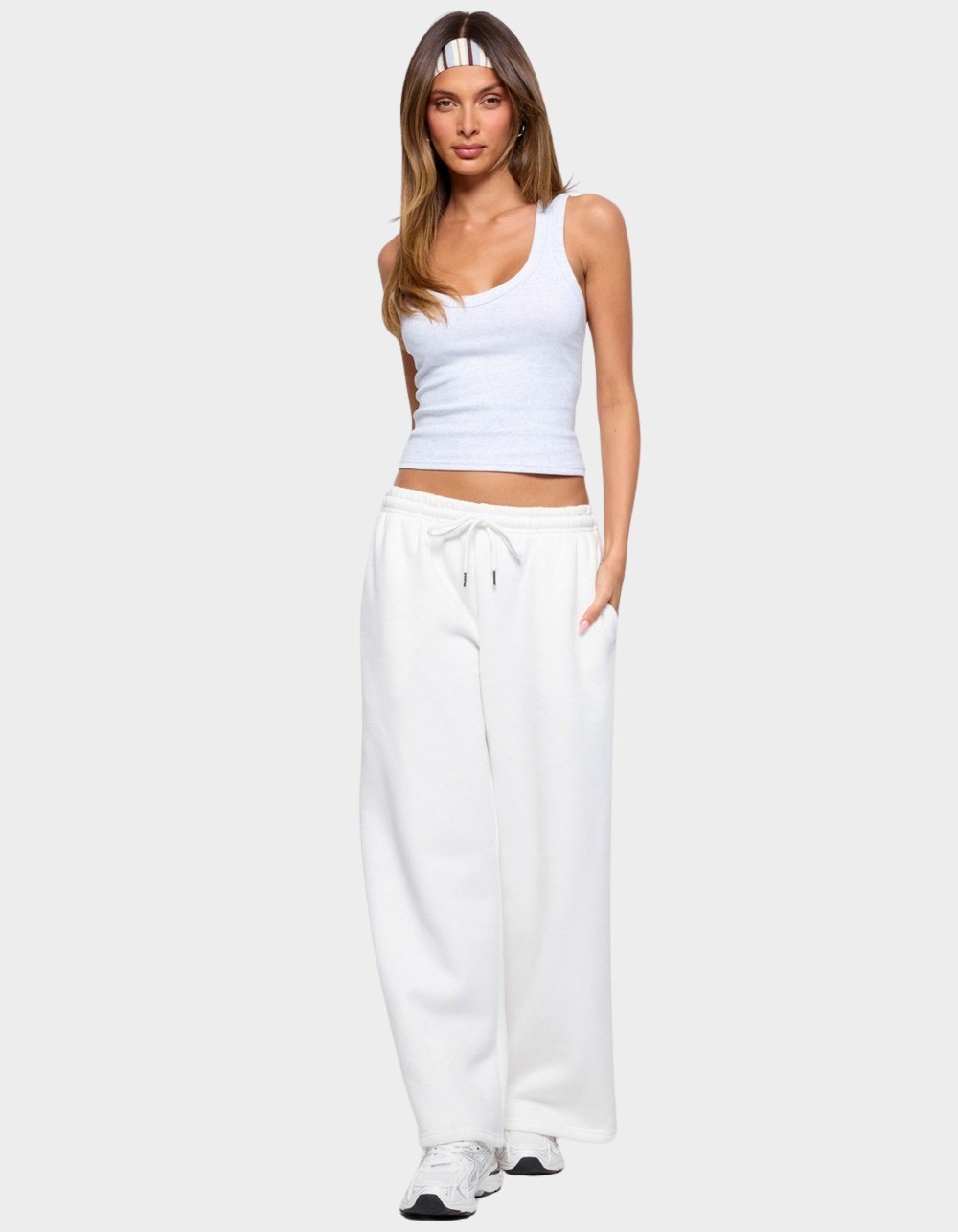 EDIKTED Janele Ribbed Tank Top - LIGHT GRAY