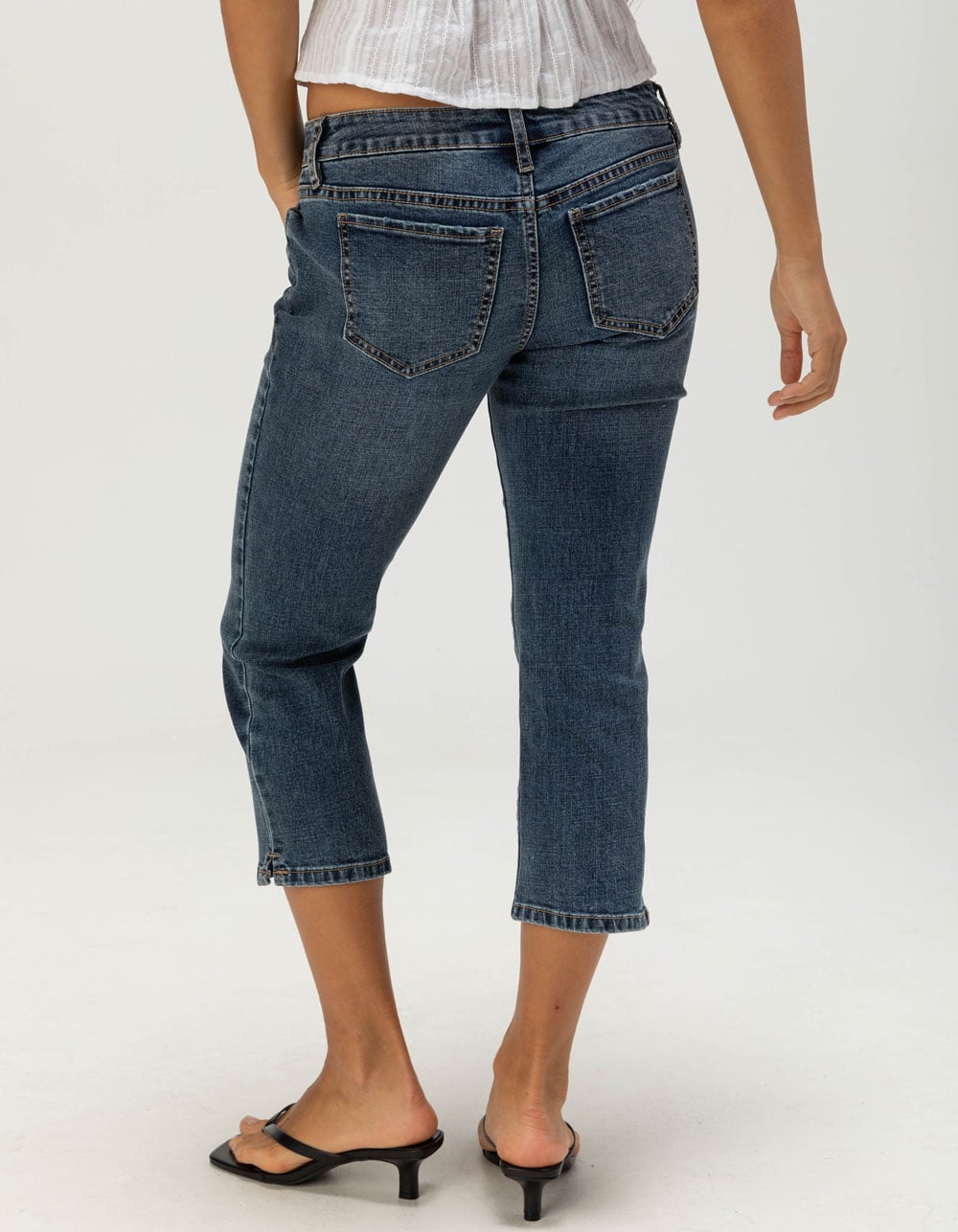 RSQ Womens Low Rise Capri Jeans - Dark Wash