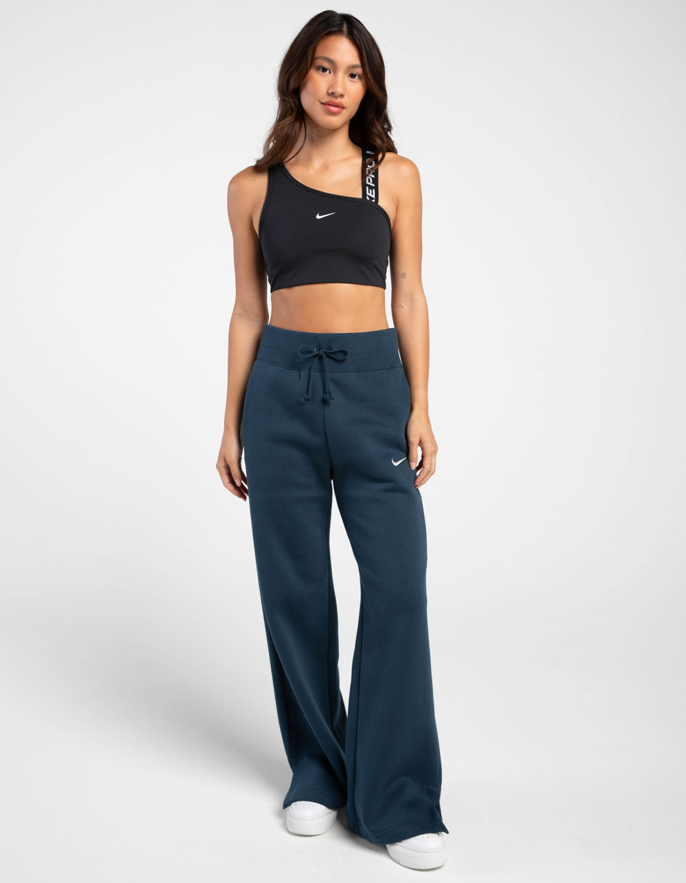 NIKE Pro Swoosh Asymmetrical Womens Bra Top - BLACK