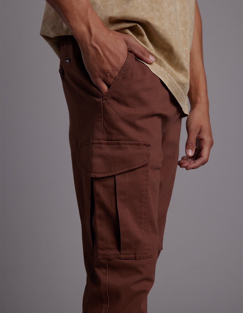 RSQ Mens Twill Cargo Jogger Pants BROWN Tillys