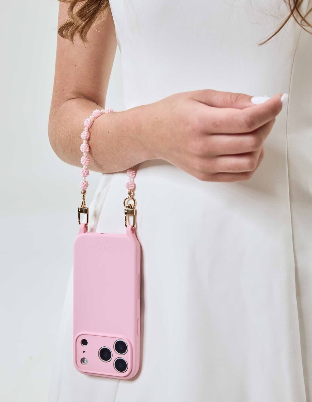 CORDEE CASES Berry iPhone Pro Chain Set