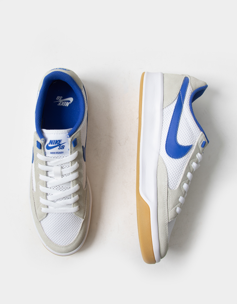nike sb adversary skate shoes