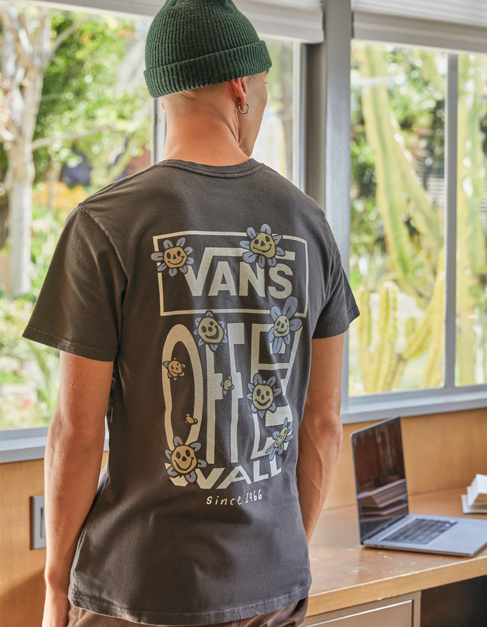 Vans graphic tees mens Clearance