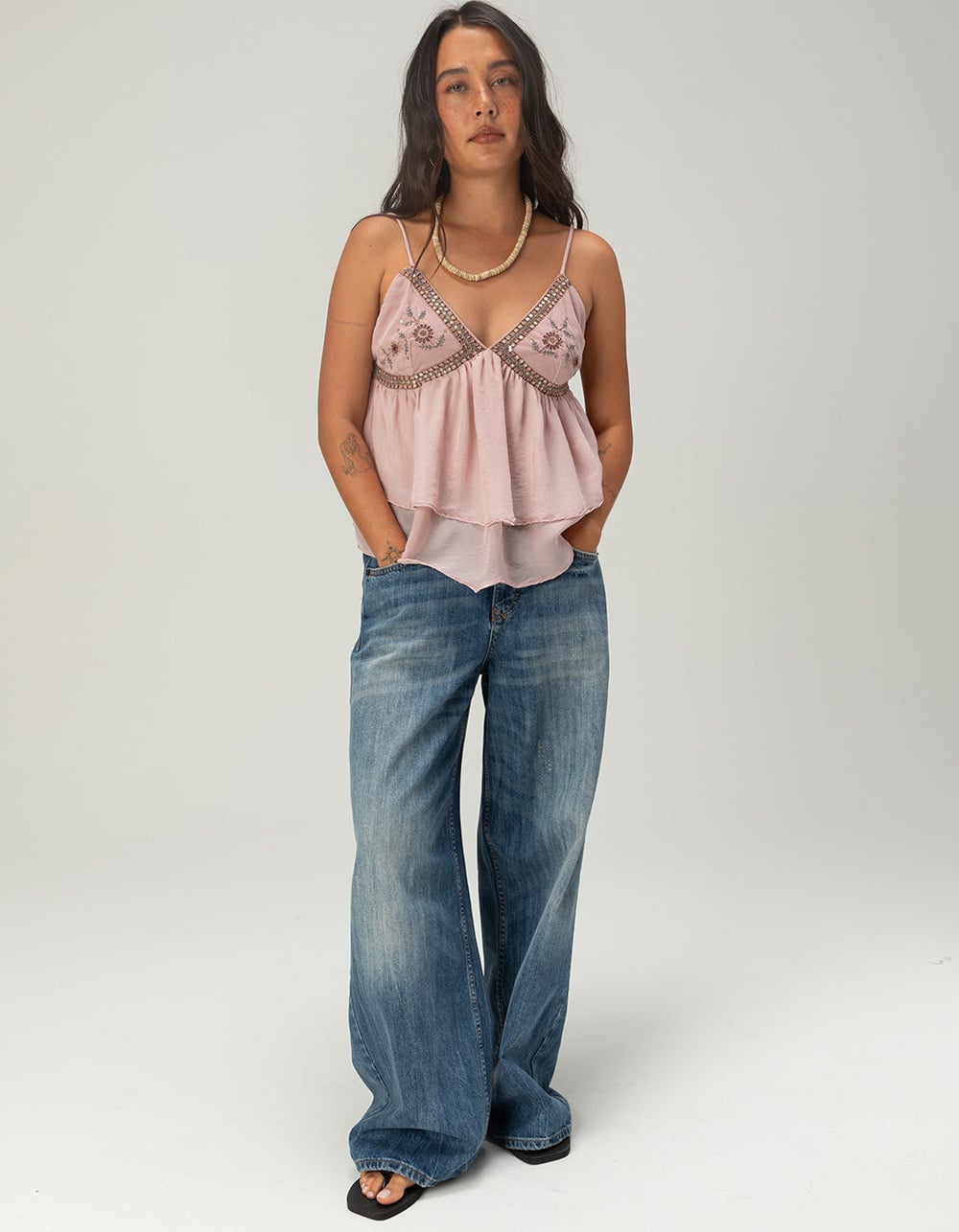 BDG Urban Outfitters Jaya Womens Low Rise Ultra Loose Jeans - VINTAGE