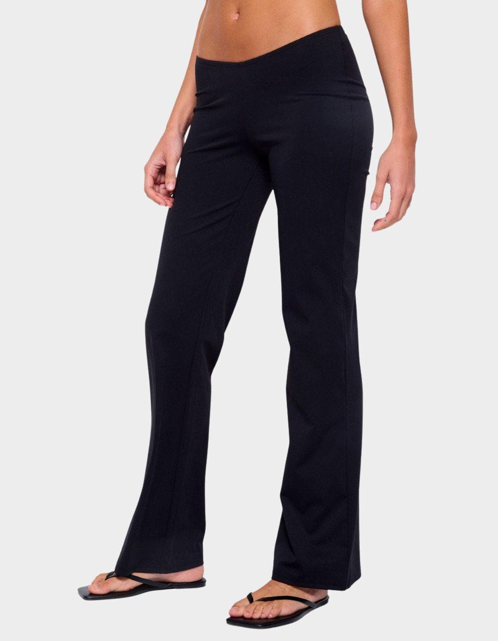 EDIKTED Anika Scooped Straight Leg Pants