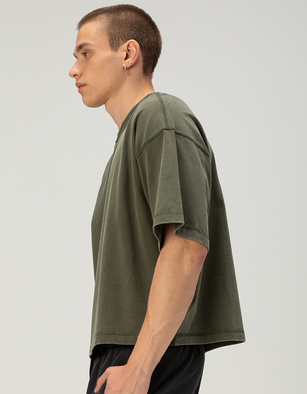 RSQ Mens Baggy Crop Tee - OLIVE