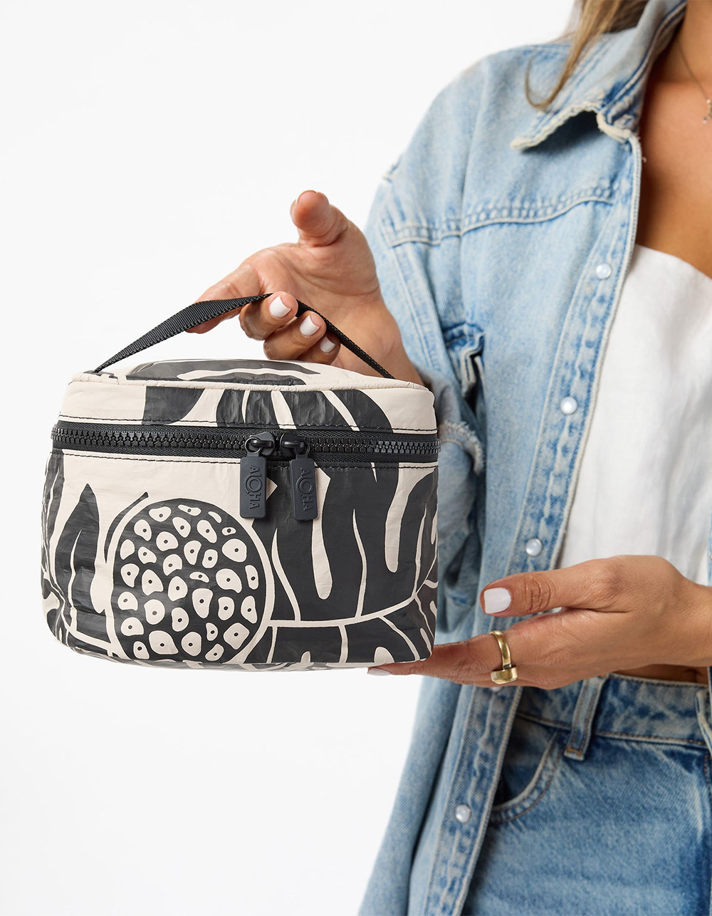 ALOHA COLLECTION Holomua Cabin Crew Kit - SAND/BLACK