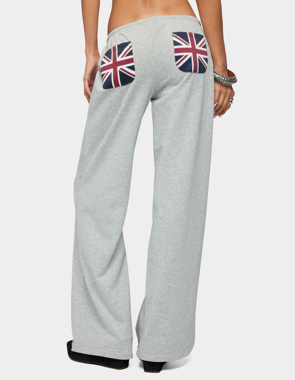 EDIKTED UK Low Rise Sweatpants - GRAY