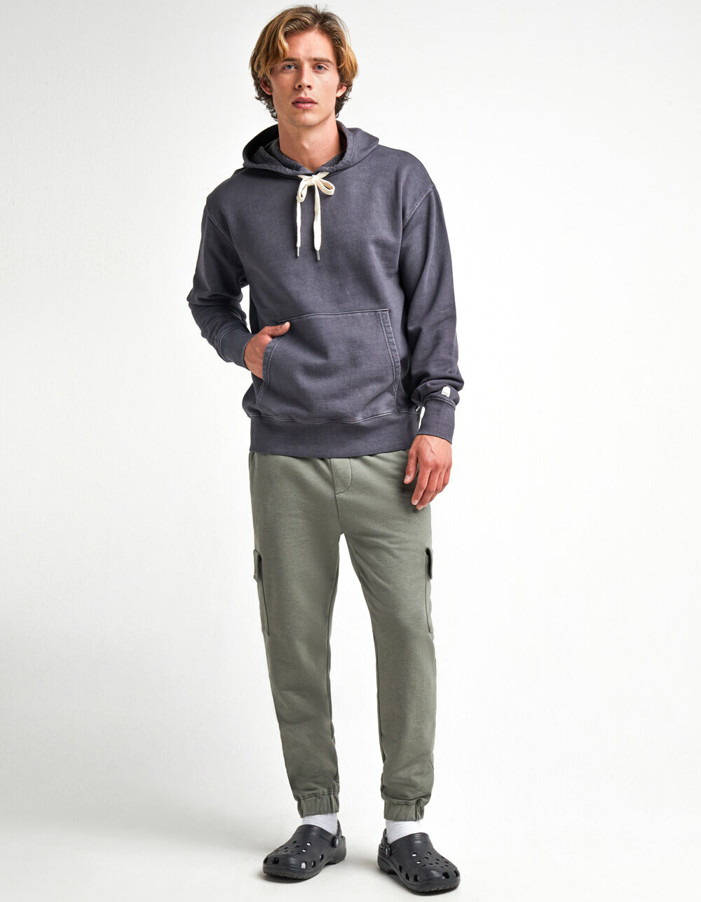 RSQ Mens Agave Fleece Cargo Jogger Sweatpants - AGAVE | Tillys