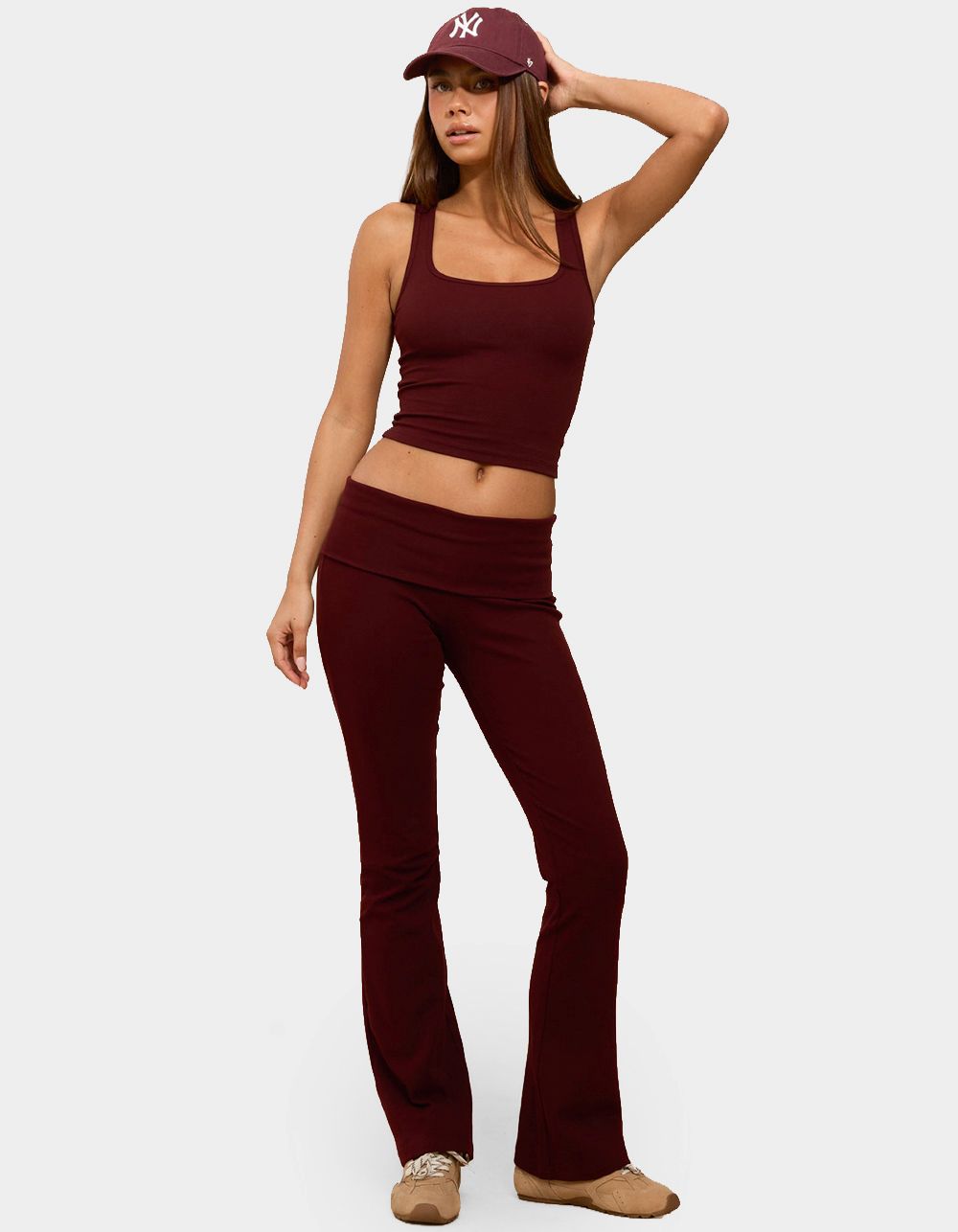 EDIKTED Linda Ribbed Scoop Neck Tank Top - DK RED