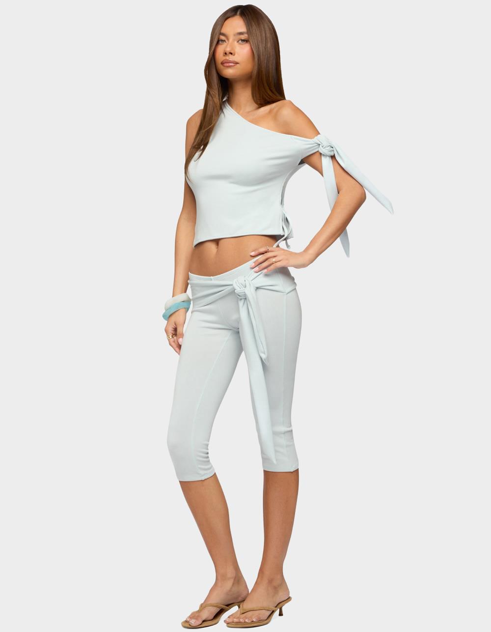 EDIKTED Adara Tie Capri Pants - LIGHT BLUE