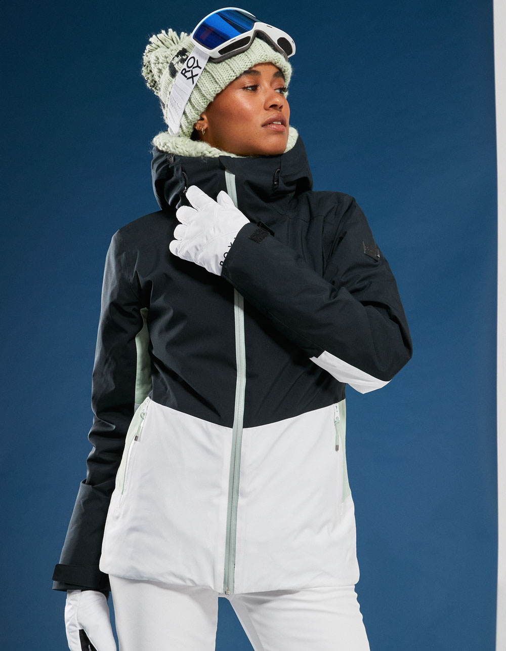 ROXY Peakside Womens Technical Snow Jacket - BLK/WHT
