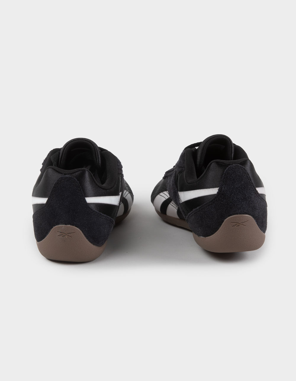 REEBOK Ultra Lo Womens Shoes - BLK/WHT