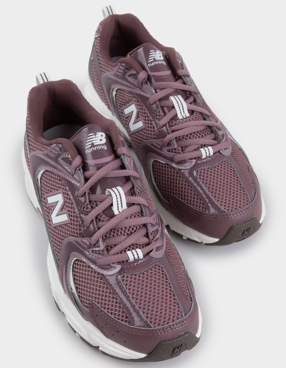 NEW BALANCE 530 Womens Shoes