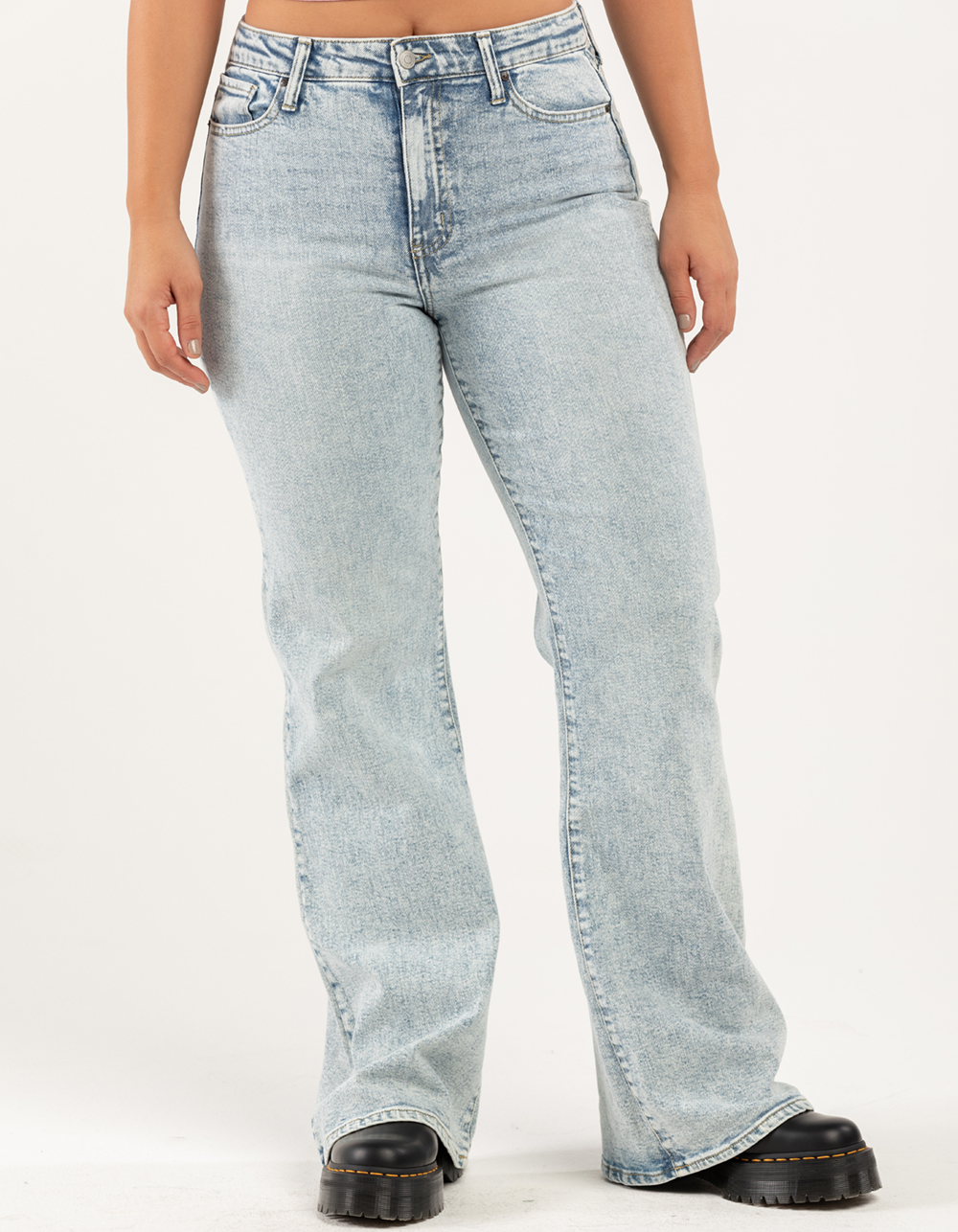 RSQ Womens High Rise Flare Jeans LIGHT WASH Tillys