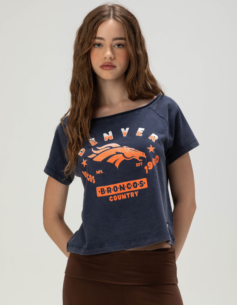 The WILD COLLECTIVE Denver Broncos Womens Off Shoulder Tee - BLUE