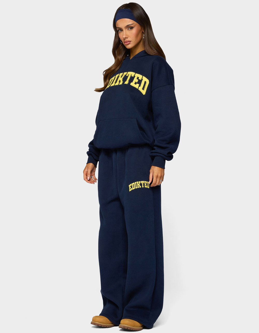 Edikted Crush Sweatpants - NAVY