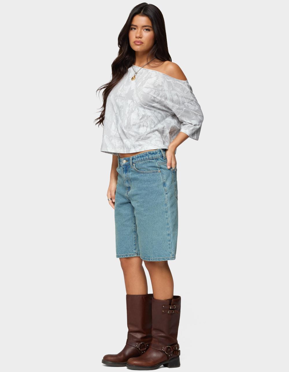 EDIKTED Davida Off Shoulder Camo Top - GRAY