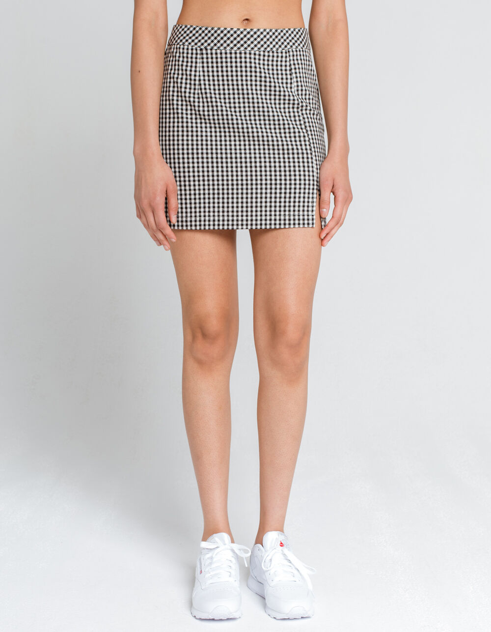 IVY & MAIN Gingham Mini Skirt - BLK/WHT | Tillys