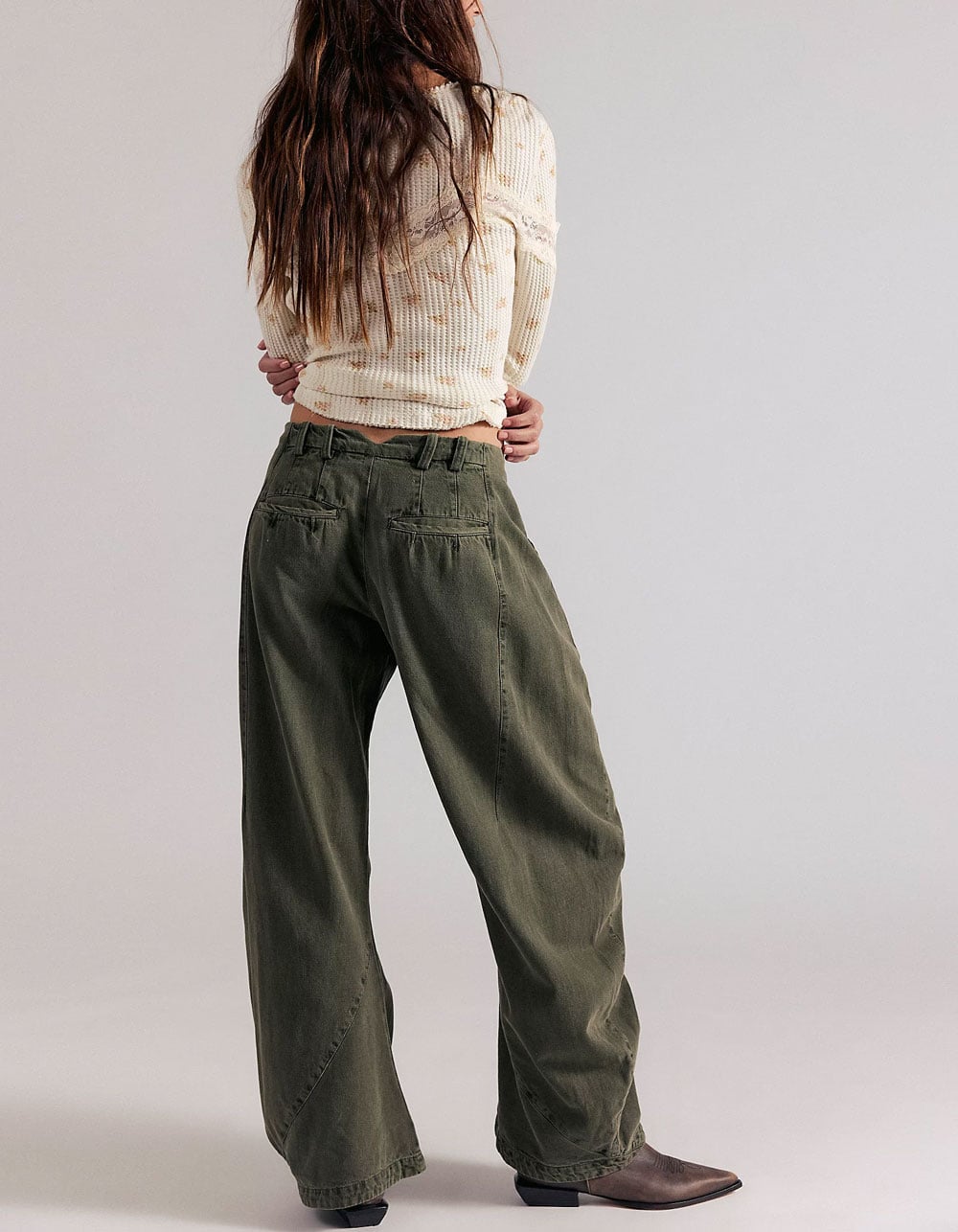 FREE PEOPLE Spotlight Womens Washed Barrel Chino Trousers - OLIVE