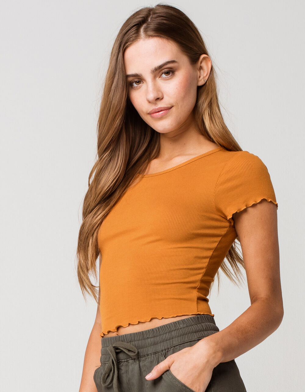 BOZZOLO Ribbed Lettuce Edge Womens Gold Crop Tee - GOLD | Tillys