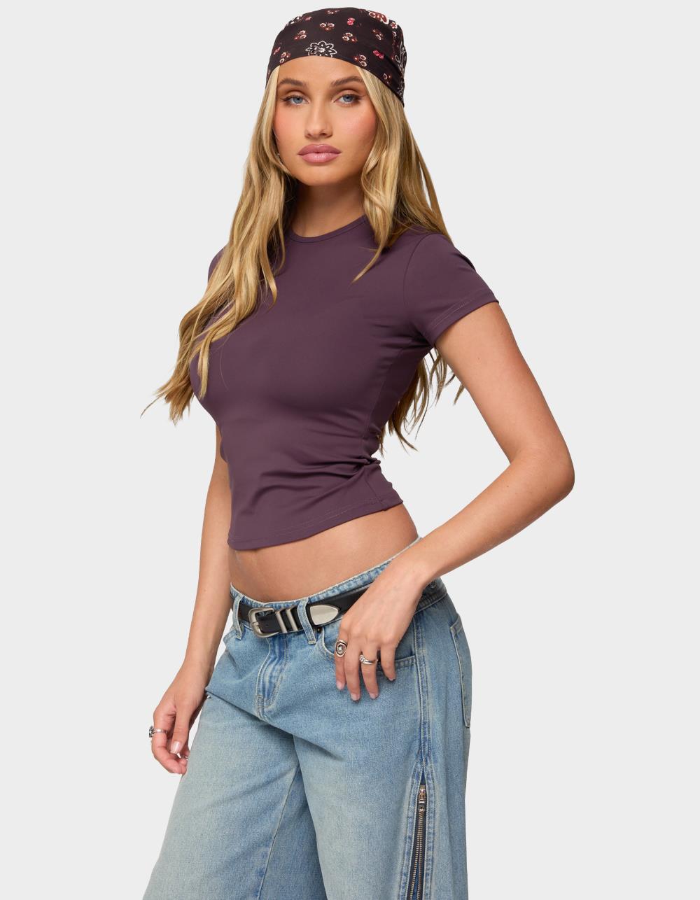 EDIKTED Tay Short Sleeve Top - PURPLE