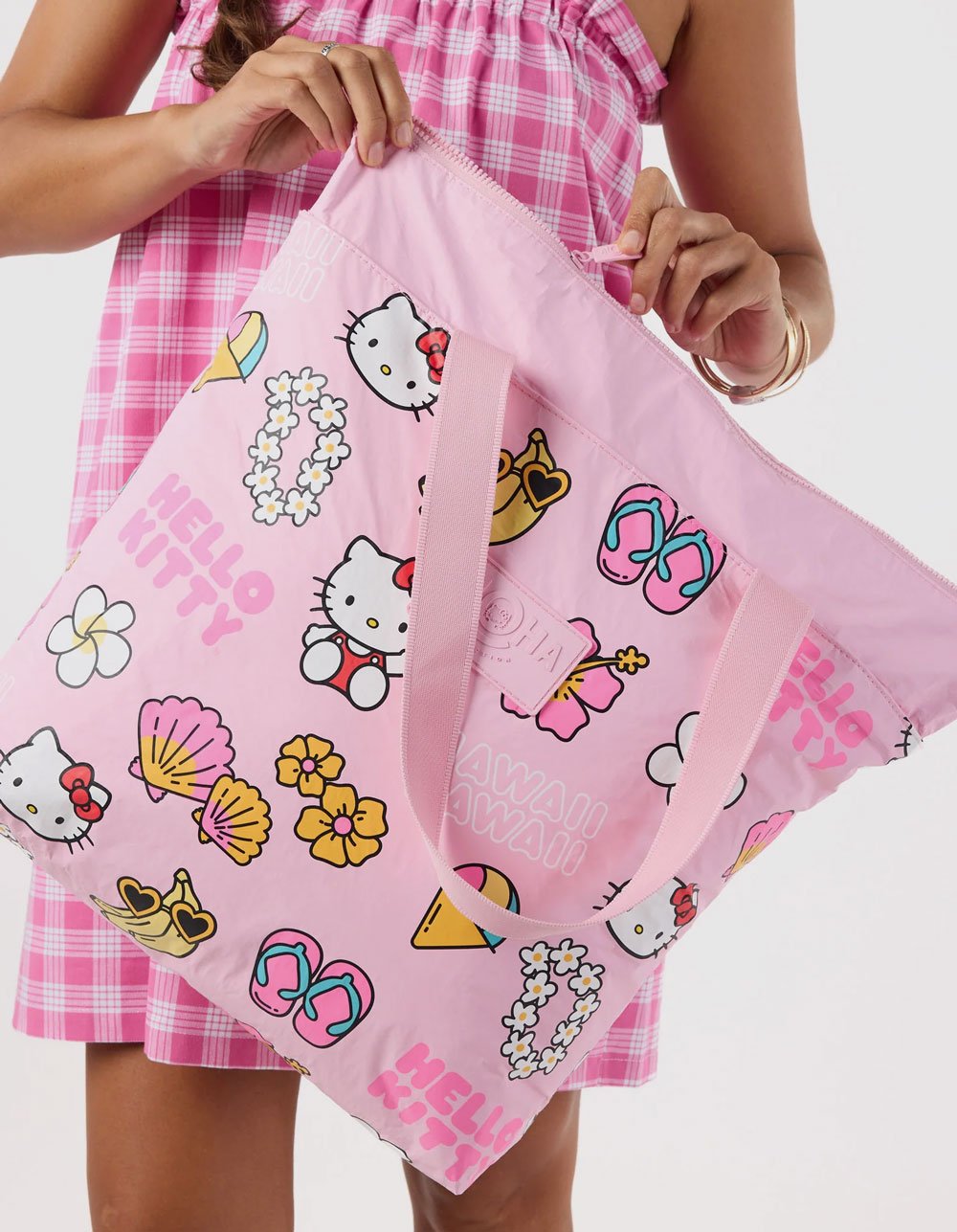 ALOHA COLLECTION x Hello Kitty Day Tripper Tote Bag - PINK