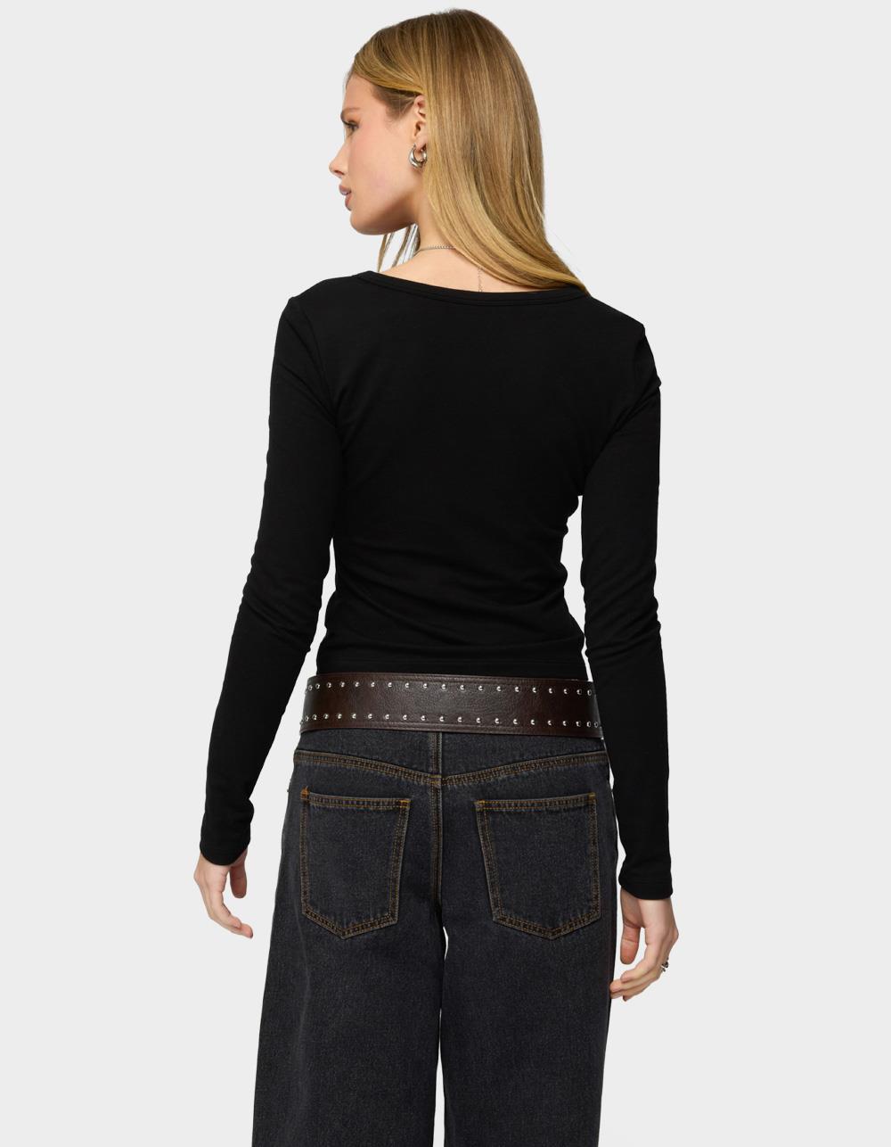 EDIKTED Leah Henley Top - BLACK