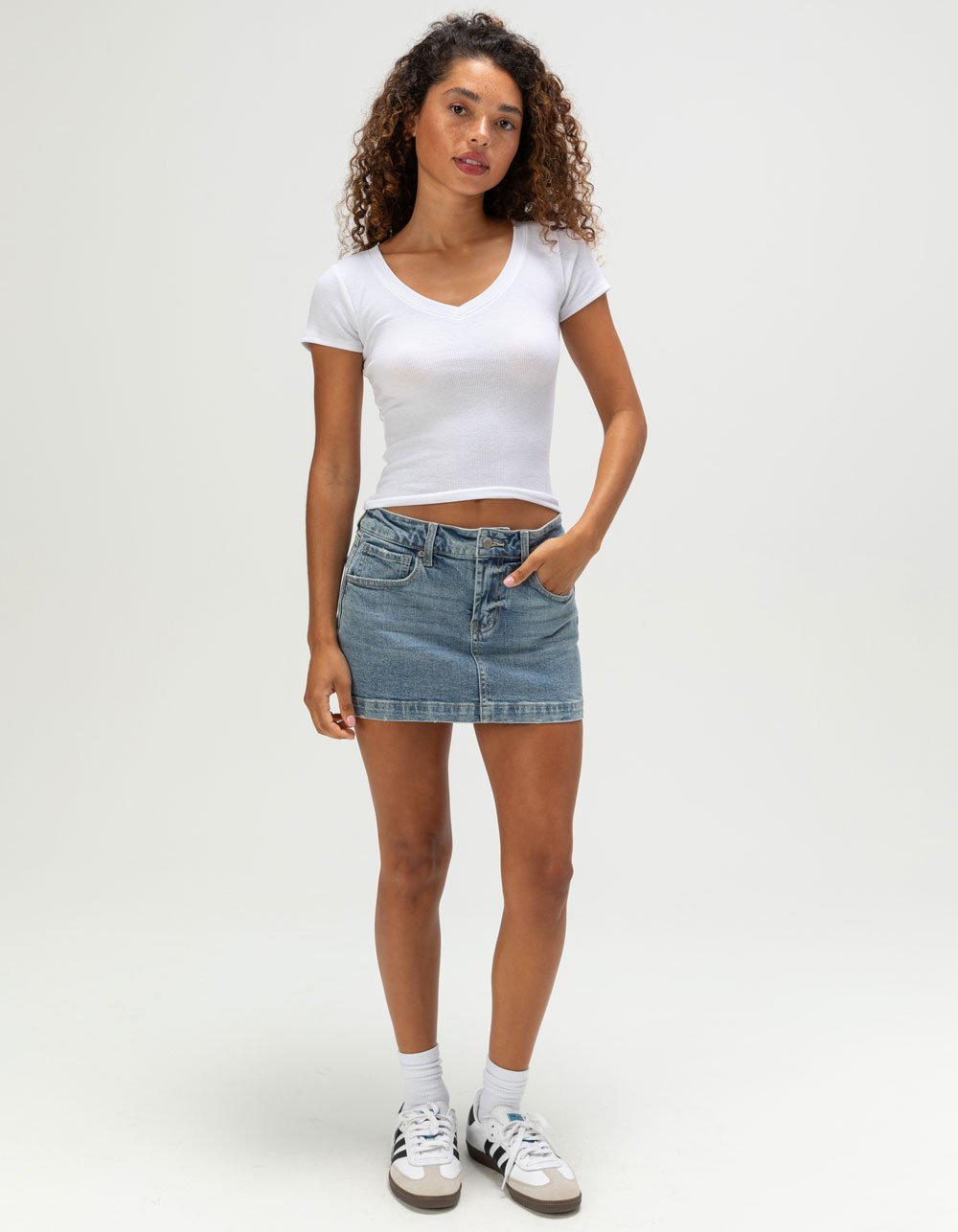 TILLYS V-Neck Rib Womens Tee - WHITE