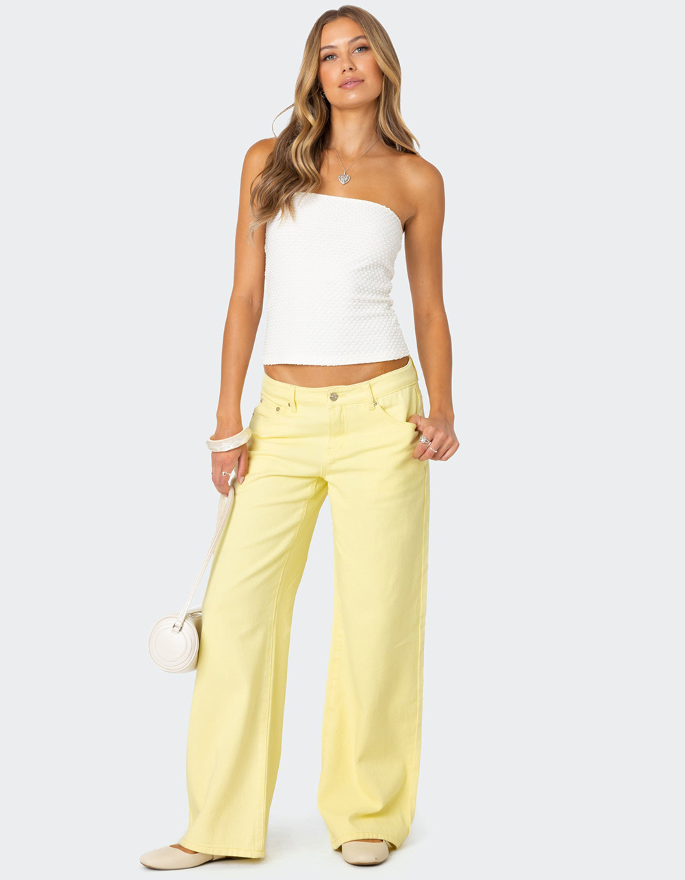 EDIKTED Roman Low Rise Slouchy Jeans - YELLOW