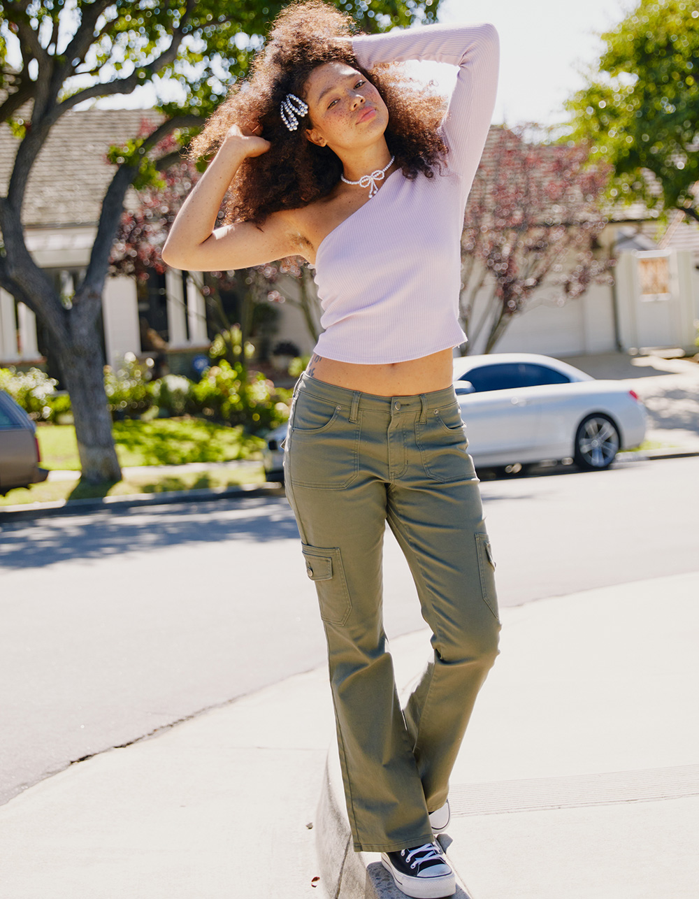 RSQ Womens Low Rise Cargo Flare Pants - OLIVE | Tillys