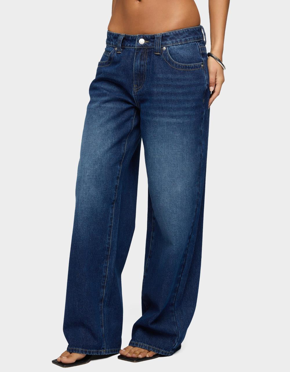 EDIKTED Rivka Low Rise Baggy Jeans - DARK BLUE