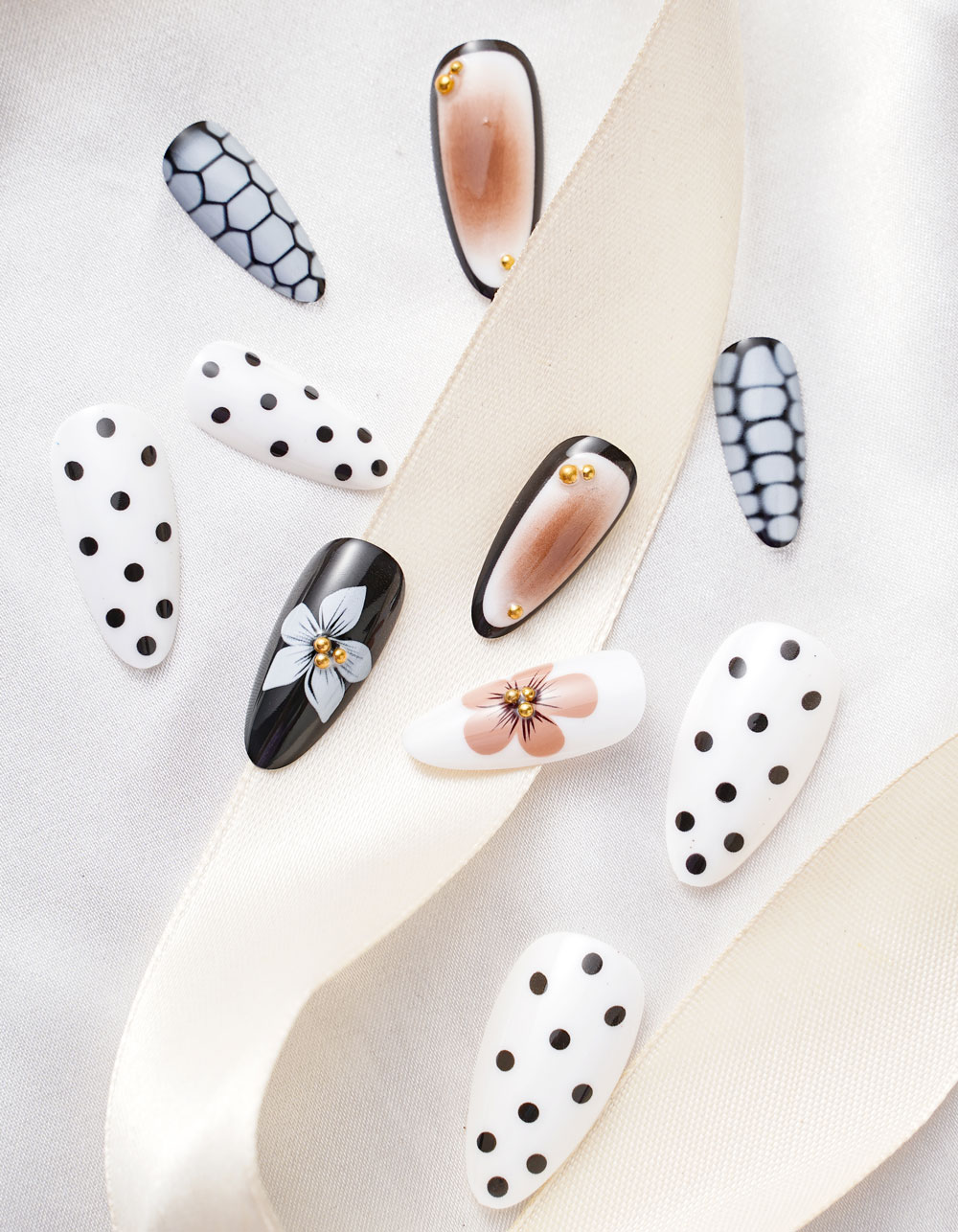 NEVER HAVE I EVER Late Autumn Press-On Nails - MULTI