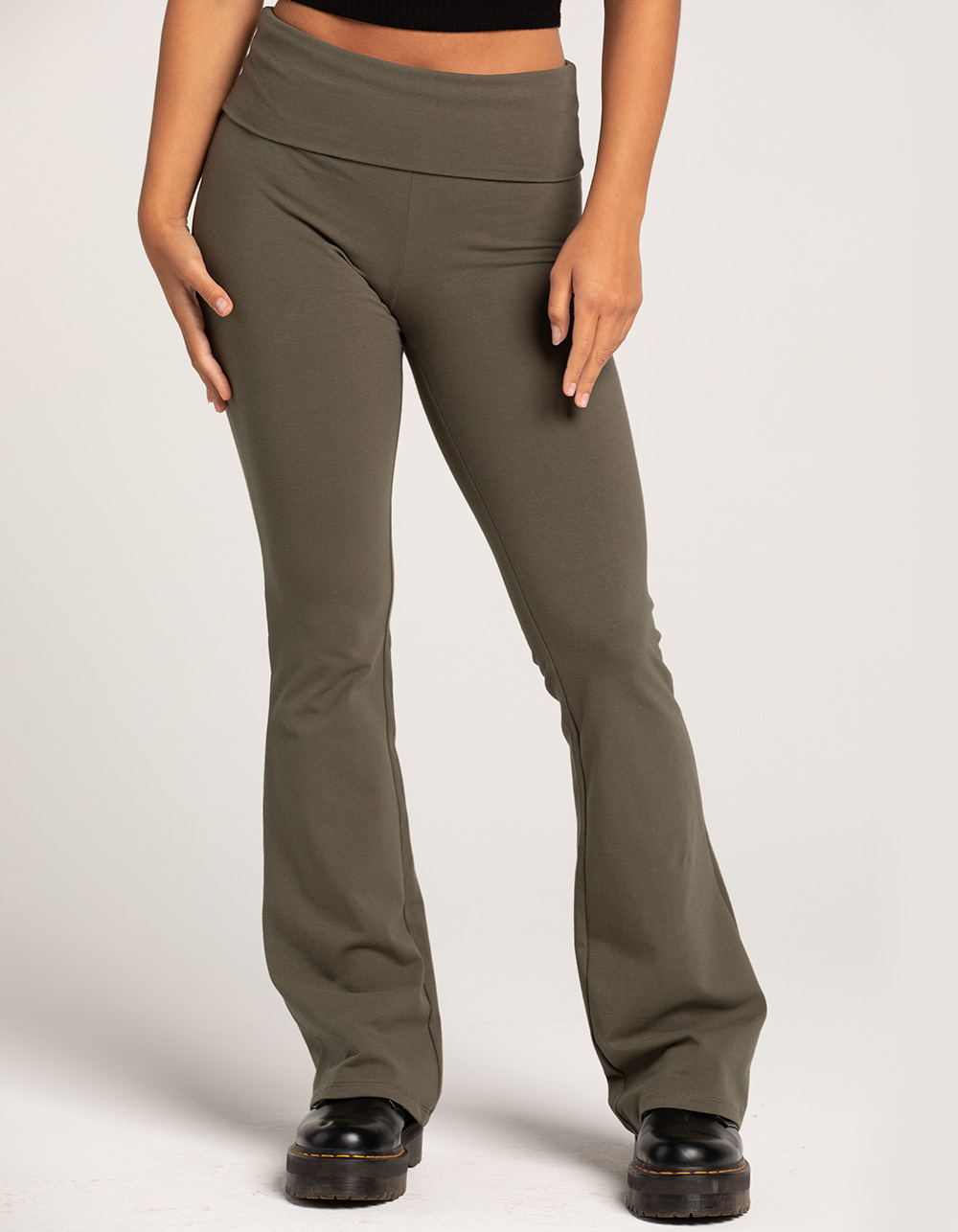 TILLYS Essential Womens Flare Leggings OLIVE Tillys