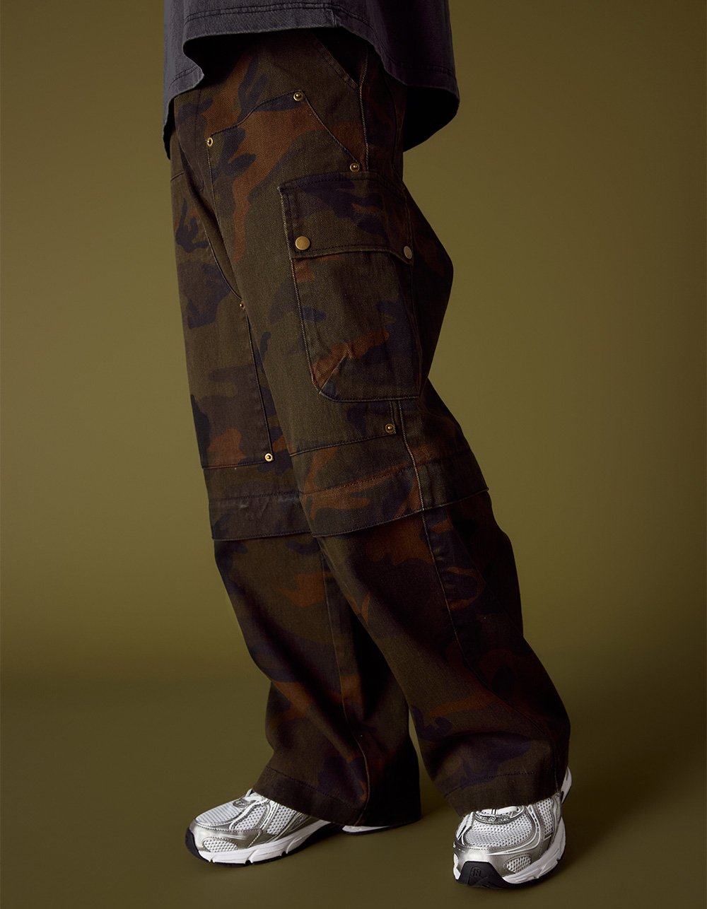 RSQ Mens Extra Baggy Zip Off Cargo Pants - CAMO
