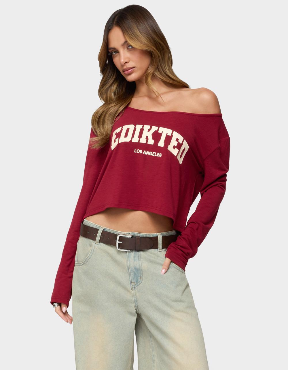 EDIKTED LA Babe Off Shoulder Top - DK RED