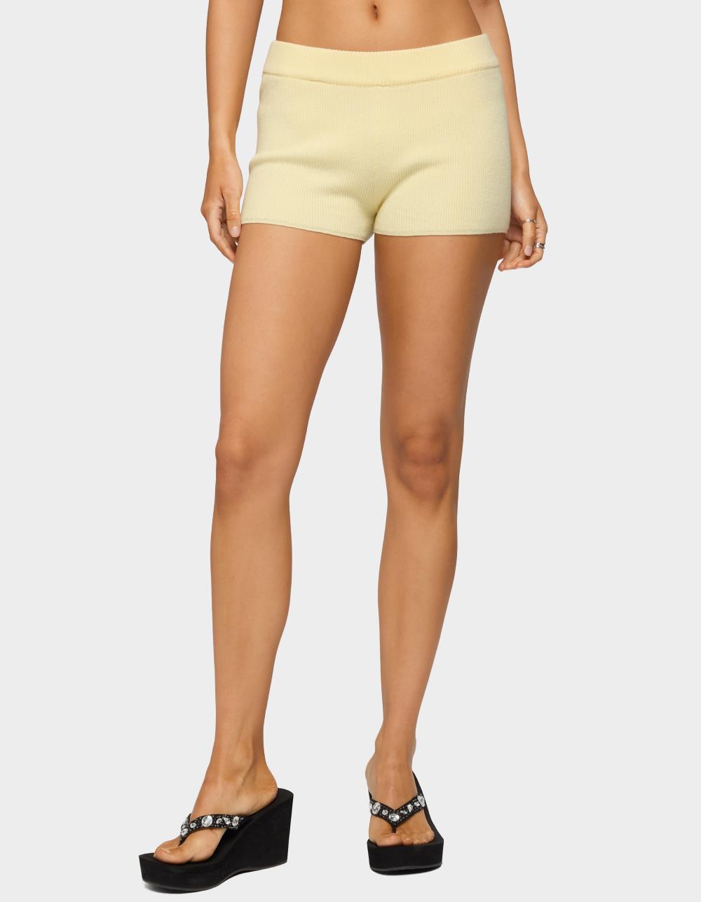 EDIKTED Lorie Mid Rise Ribbed Knit Shorts - YELLOW