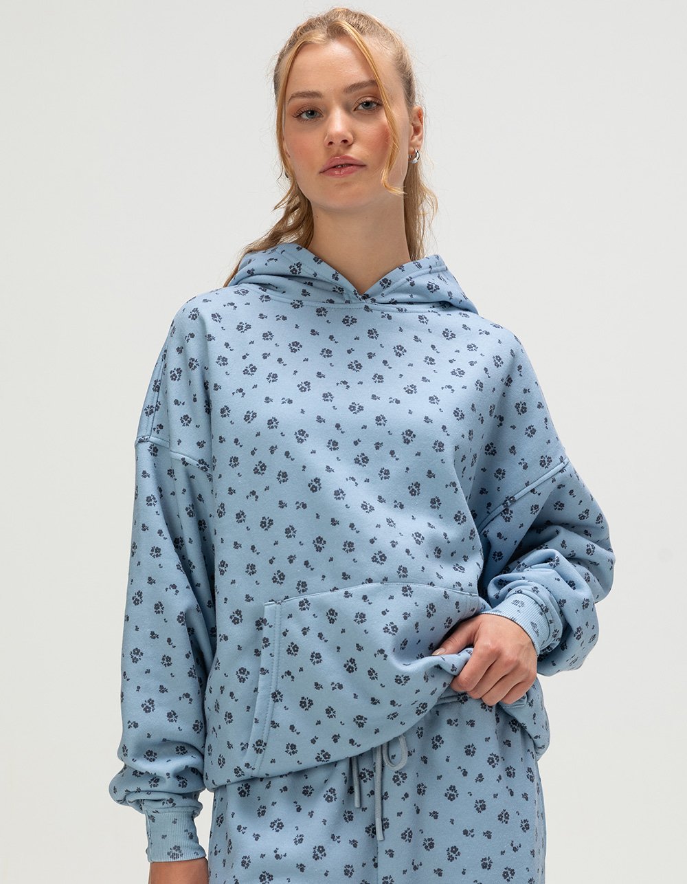 TILLYS Kanga Pocket Womens Hoodie - BLUE COMBO