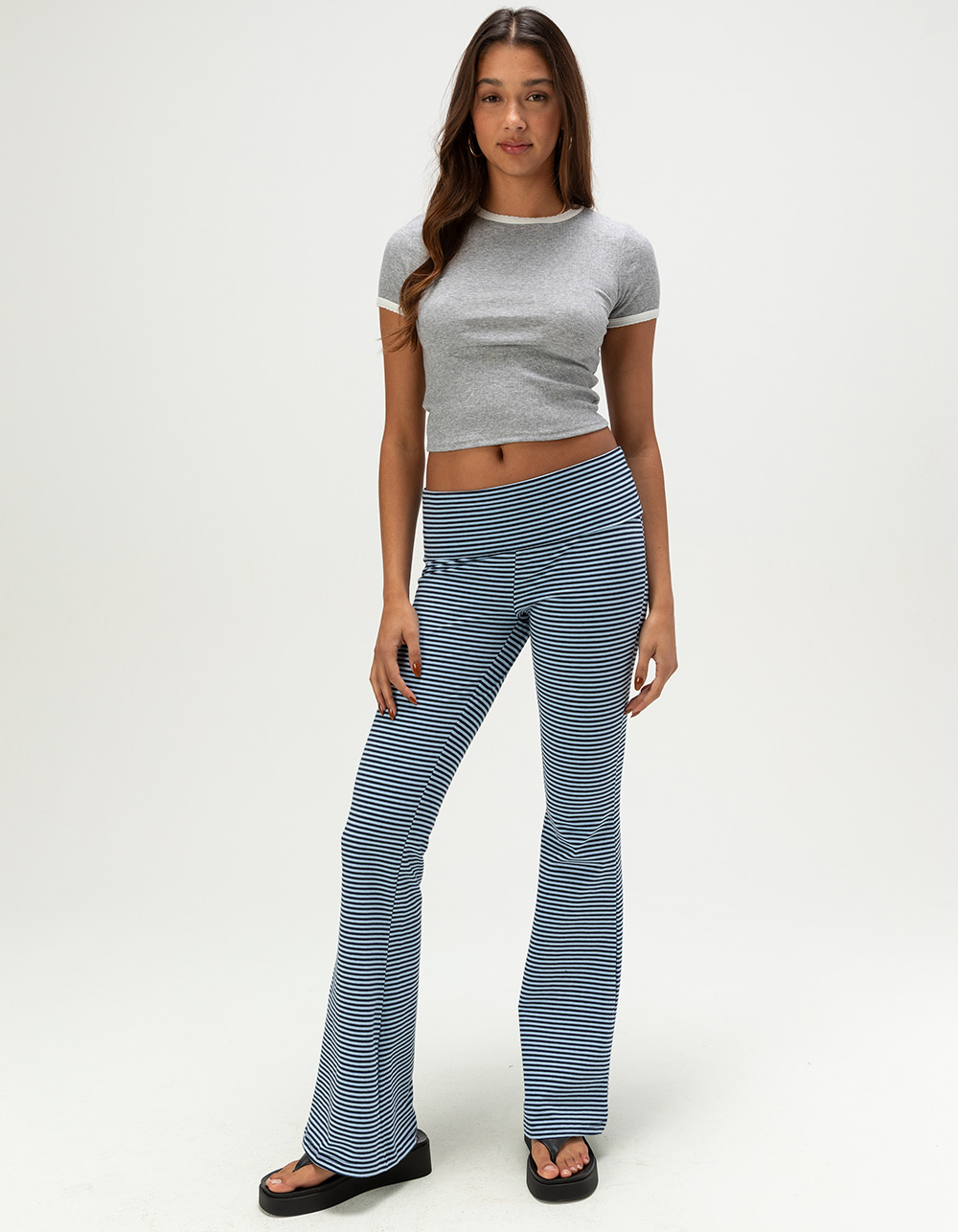 HEART & HIPS Womens Contrast Crewneck Tee