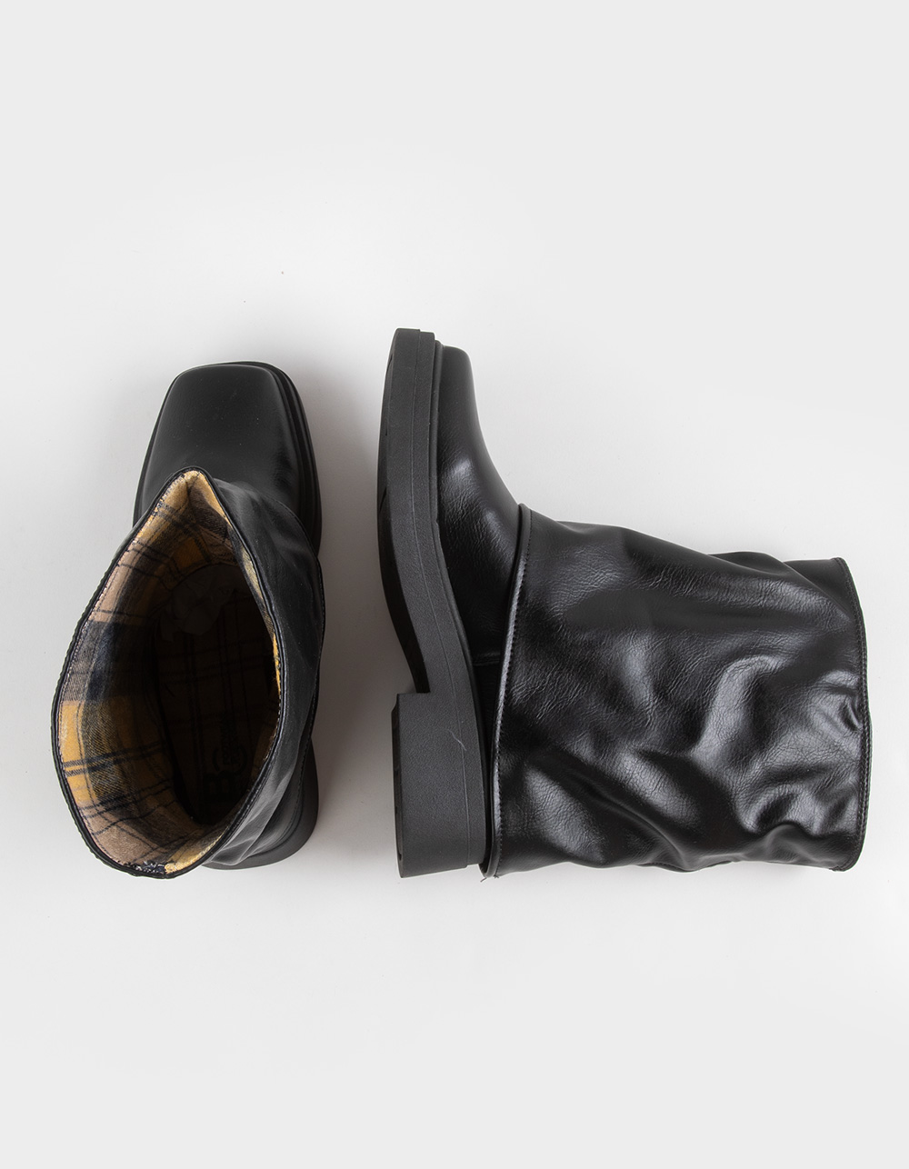 BC FOOTWEAR by Seychelles Unmatched Womens Boots - BLACK