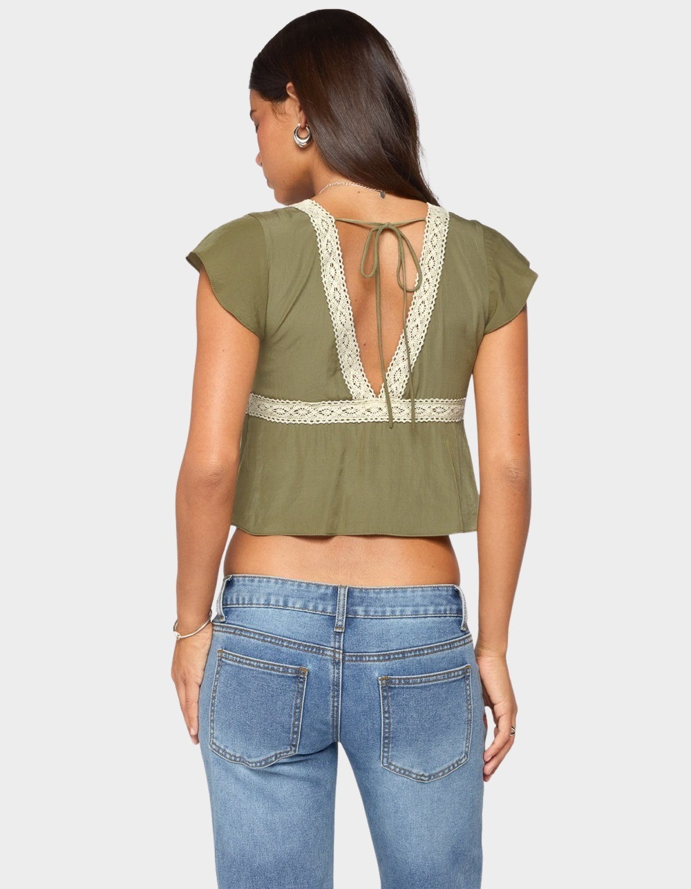 EDIKTED Kaela Lacey Flutter Sleeve Top - DK GREEN
